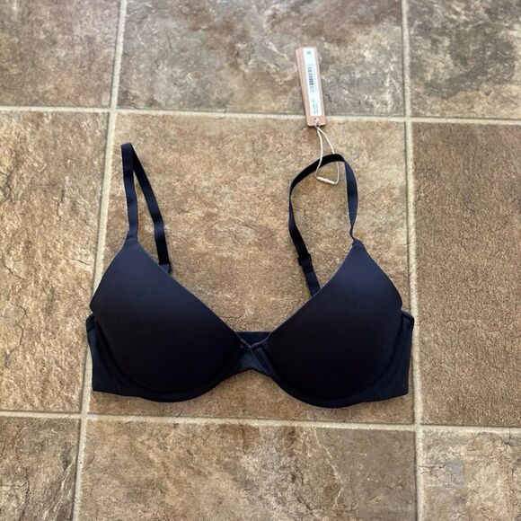 Skims Fits Everybody Plunge Bra Onyx Size 32C - Picture 2 of 9